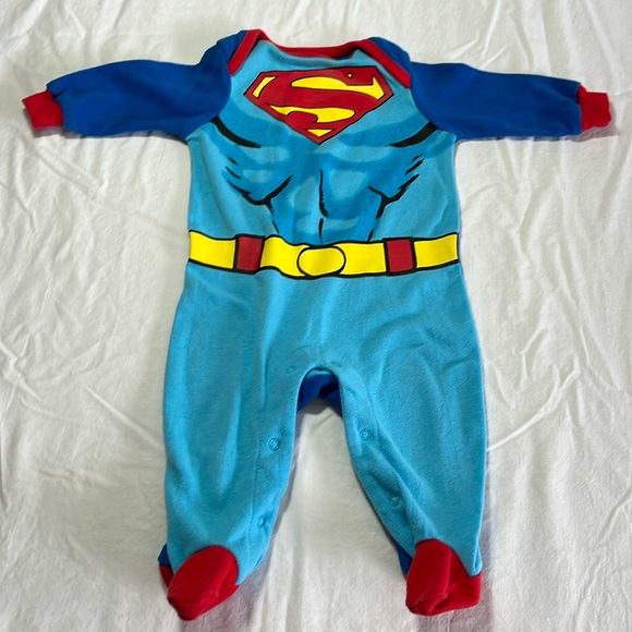3-6M Superman sleeper - Picture 1 of 4